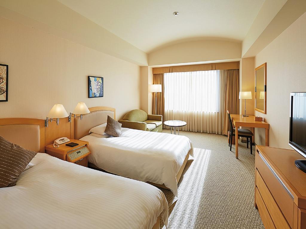 Royal Pines Hotel Urawa Saitama Bagian luar foto