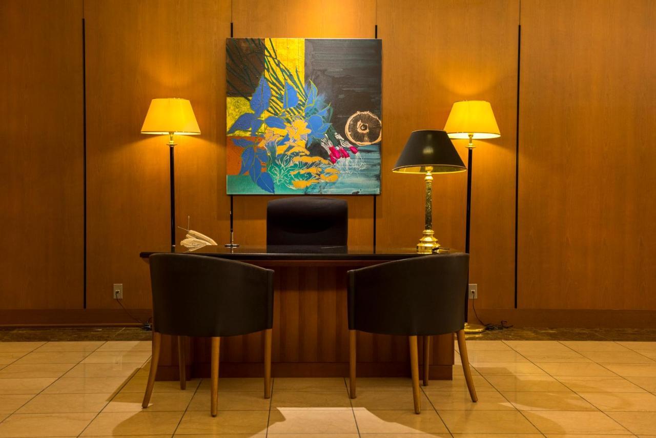 Royal Pines Hotel Urawa Saitama Bagian luar foto