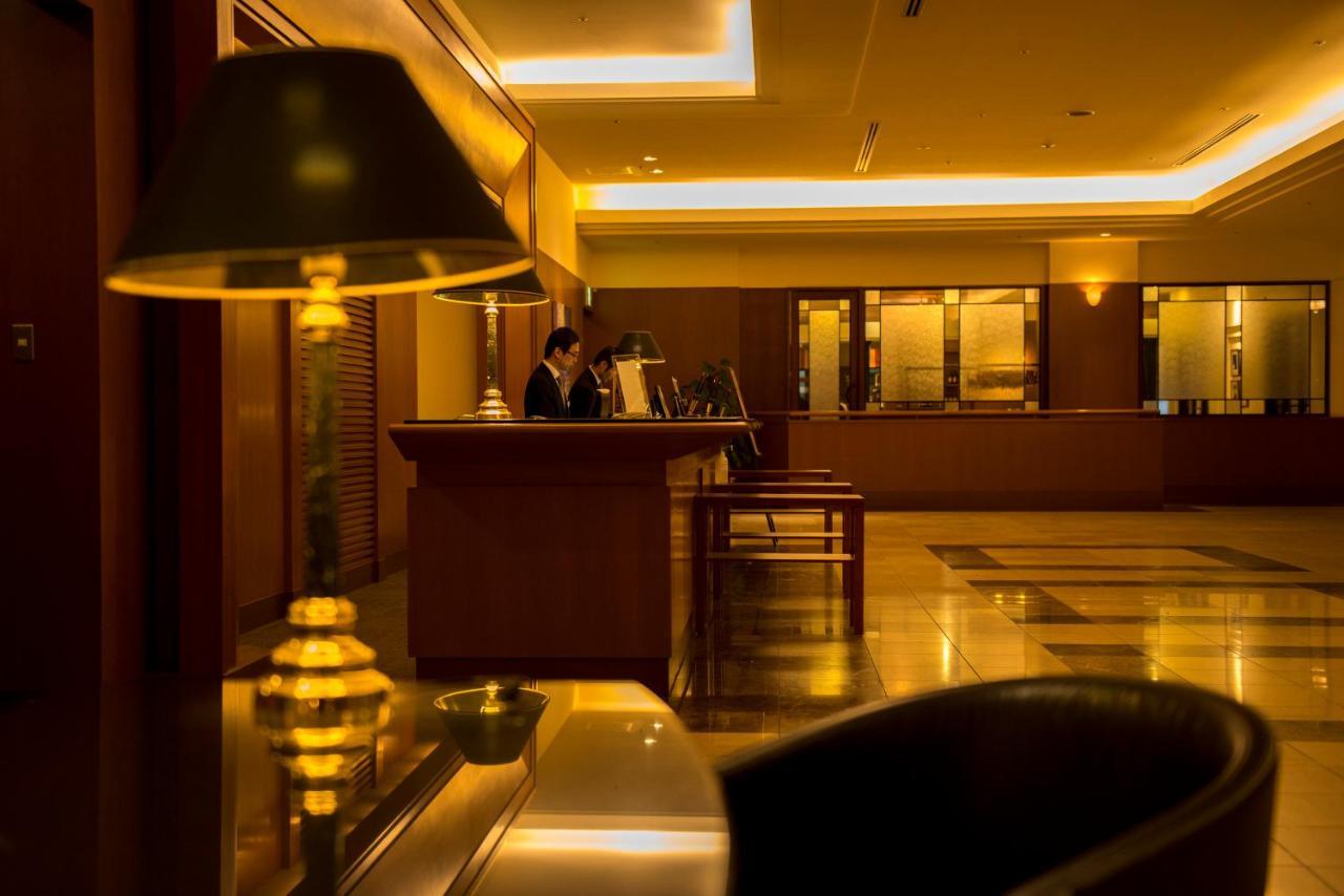 Royal Pines Hotel Urawa Saitama Bagian luar foto